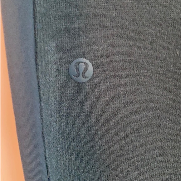 Lululemon joggers - Picture 6 of 7
